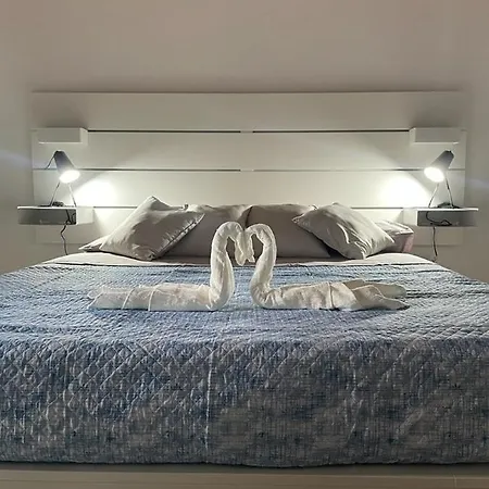 Holiday home The White Sail - With Terrace - Casa Di Vincenzo E Andrea
