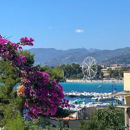 Holiday home The White Sail - With Terrace - Casa Di Vincenzo E Andrea
